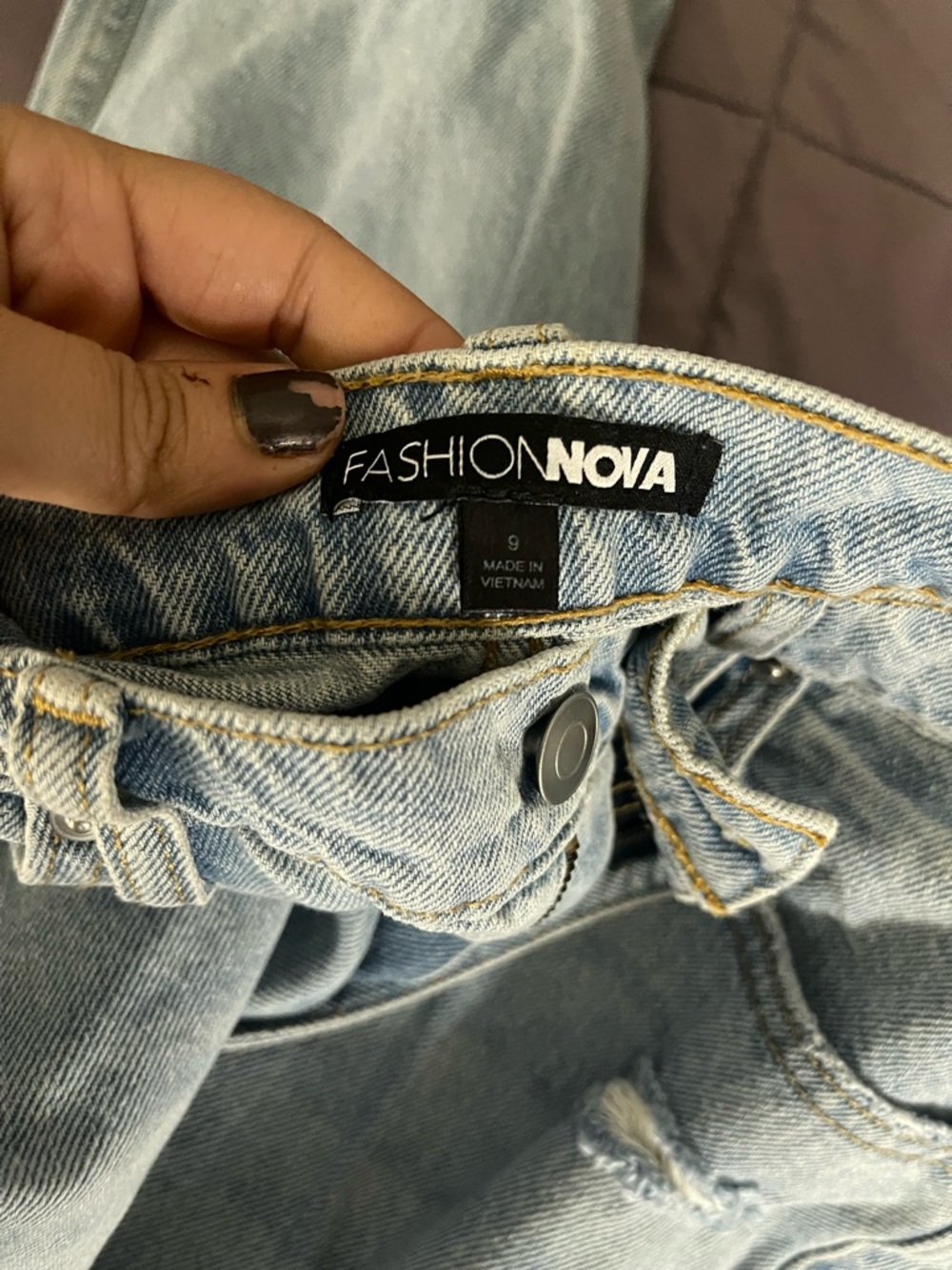 Amsterdam Ripped Straight Leg Jeans - Light Blue Wash - Picture 7 of 7